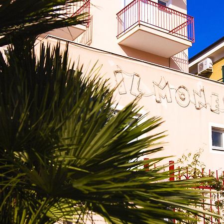 Residence Il Monello Лоано Экстерьер фото
