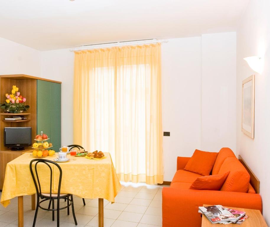 Residence Il Monello Лоано Экстерьер фото